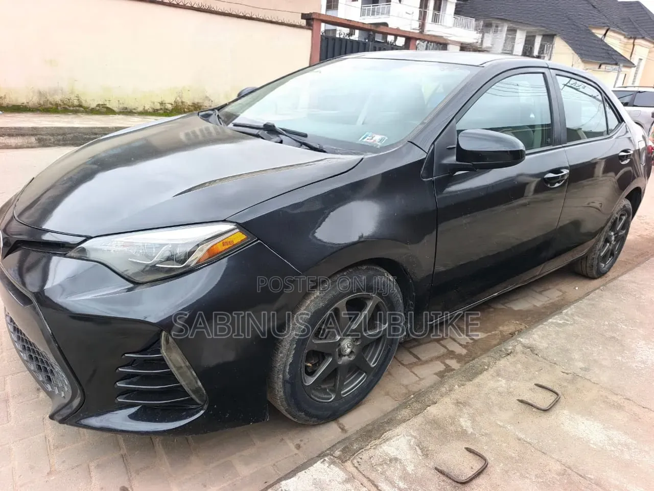 Toyota Corolla LE Plus 4dr Sedan (1.8L 4cyl CVT) 2016 Black