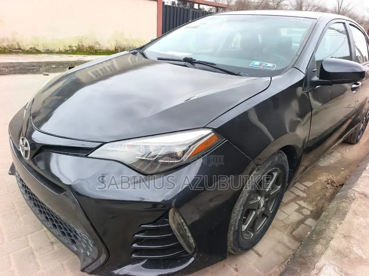 Toyota Corolla LE Plus 4dr Sedan (1.8L 4cyl CVT) 2016 Black