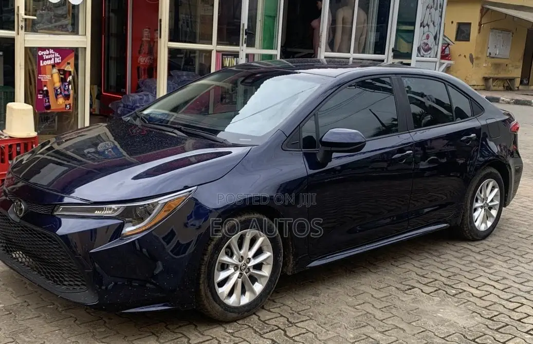 Toyota Corolla 2021 Blue