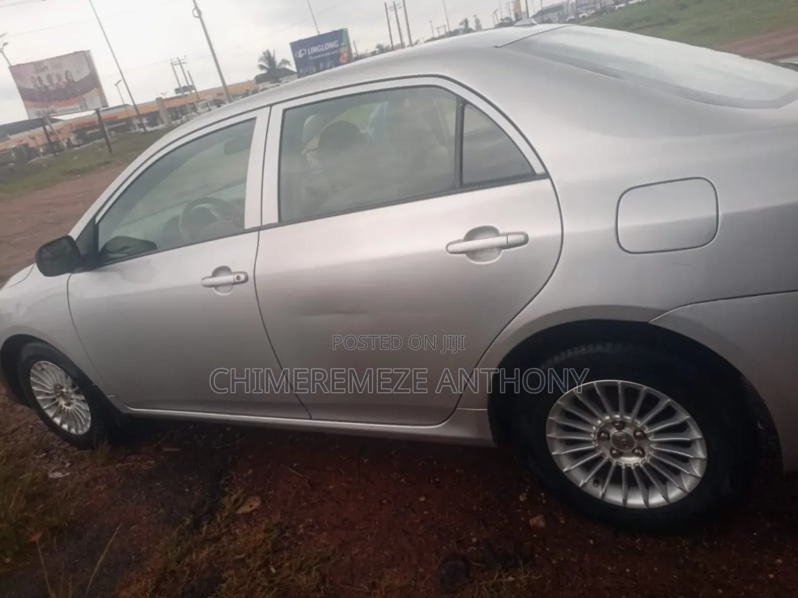 Toyota Corolla LE 4dr Sedan (1.8L 4 cyl 4A) 2009 Silver
