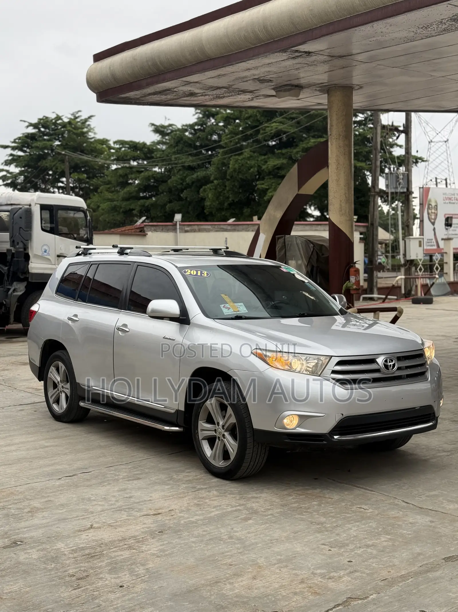 Toyota Highlander Limited 3.5l 4WD 2013 Silver