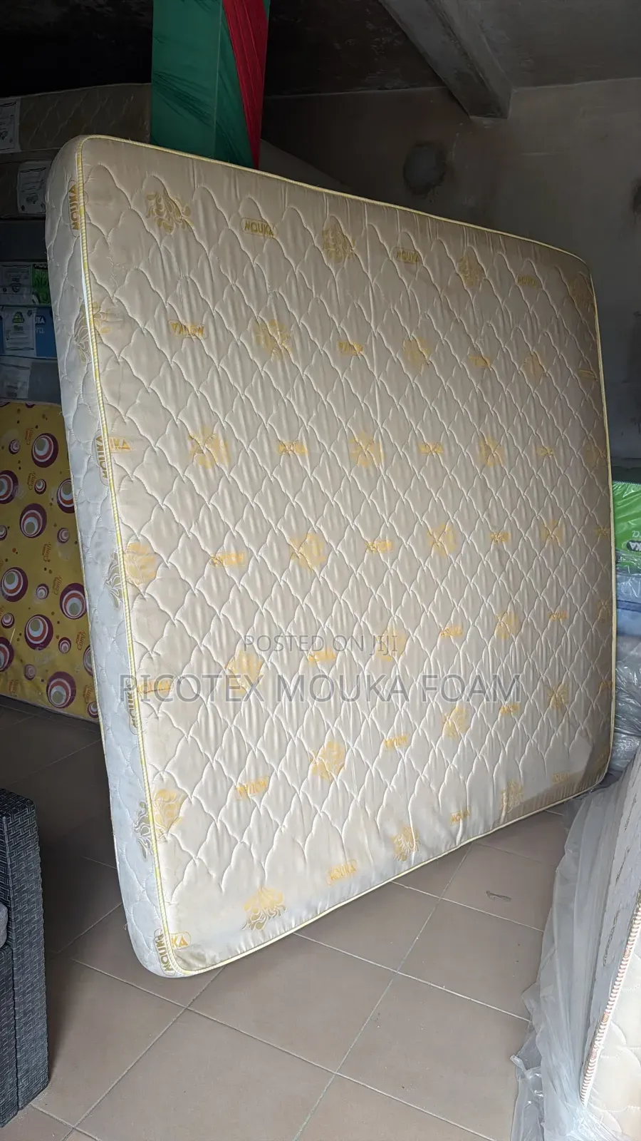 7x7x8 Inches Mouka Semi Orthopedic