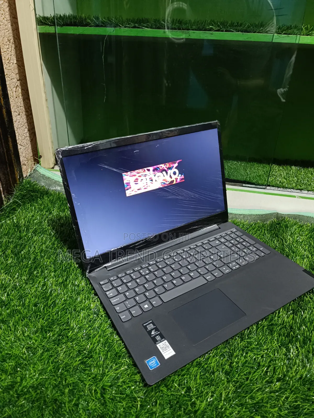 Laptop Lenovo Ideapad S145-15 4GB Intel Celeron SSD 250GB