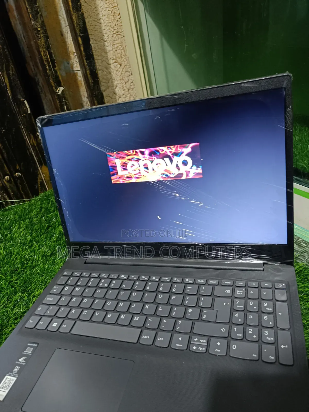 Laptop Lenovo Ideapad S145-15 4GB Intel Celeron SSD 250GB