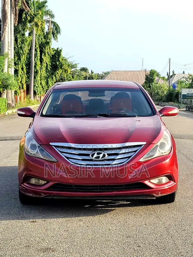 Hyundai Sonata 2015 Red