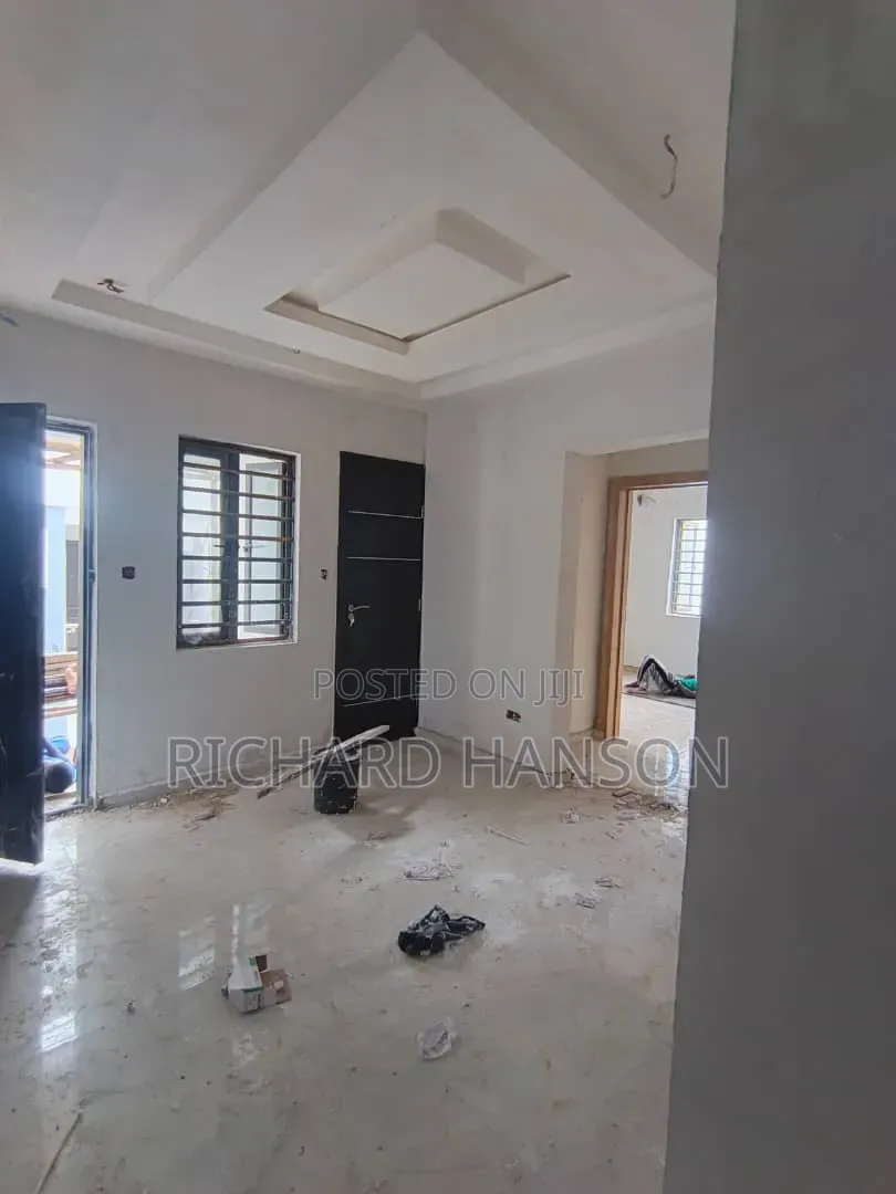 2bdrm Apartment in Balog/Bash, Sangotedo for rent