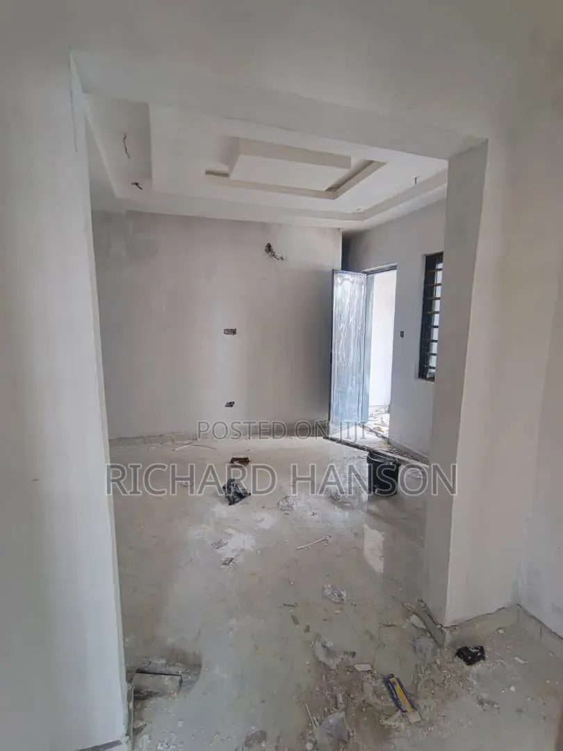 2bdrm Apartment in Balog/Bash, Sangotedo for rent