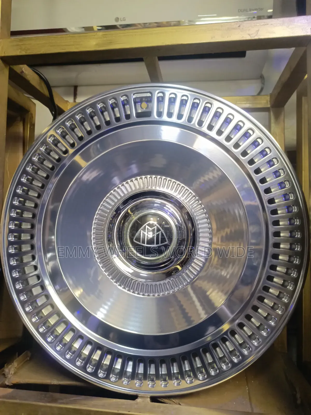 22inhes for Hubcap Maybach Newer Model Design in Style Available