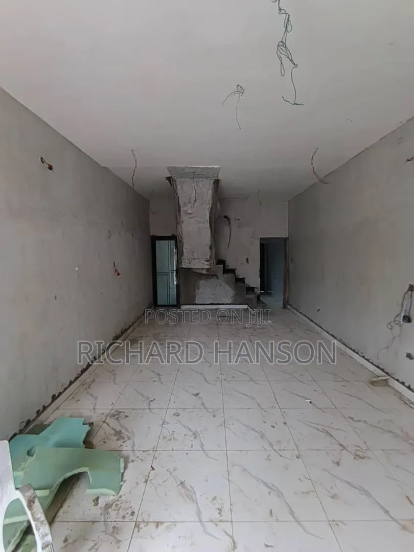 2bdrm Duplex in Blenco/Shoprite, Sangotedo for sale