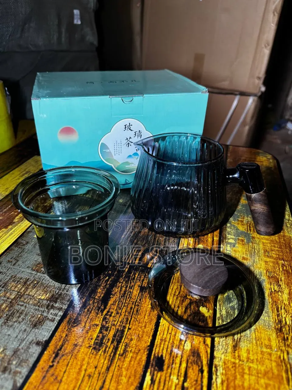 5in1 Borosilicate Glass Teapot Set 
1 Jug 4 Cup