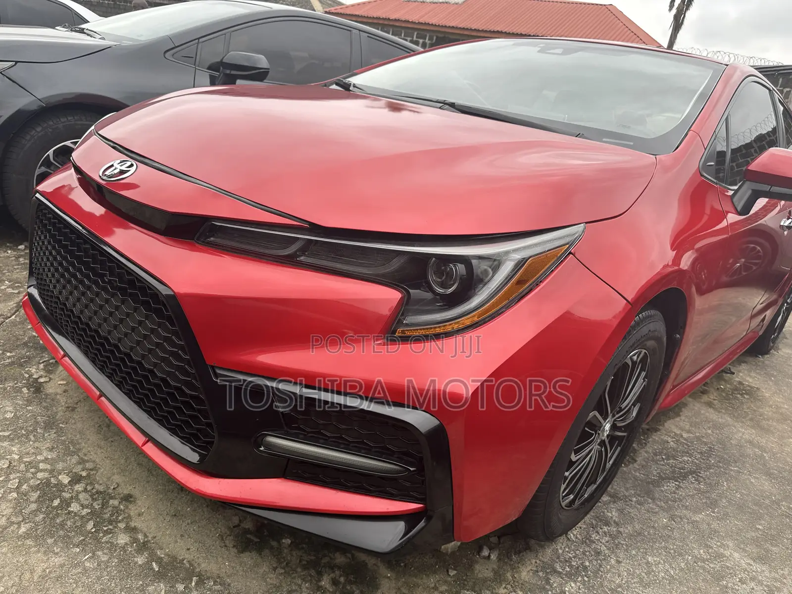 Toyota Corolla LE 2021 Red