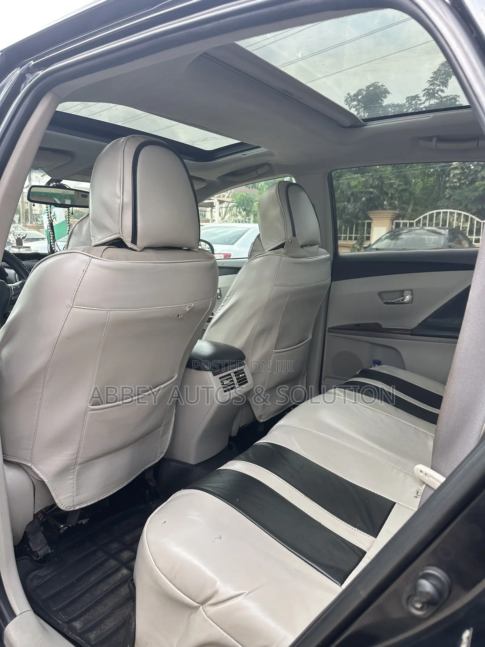 Toyota Venza V6 AWD 2010 Black