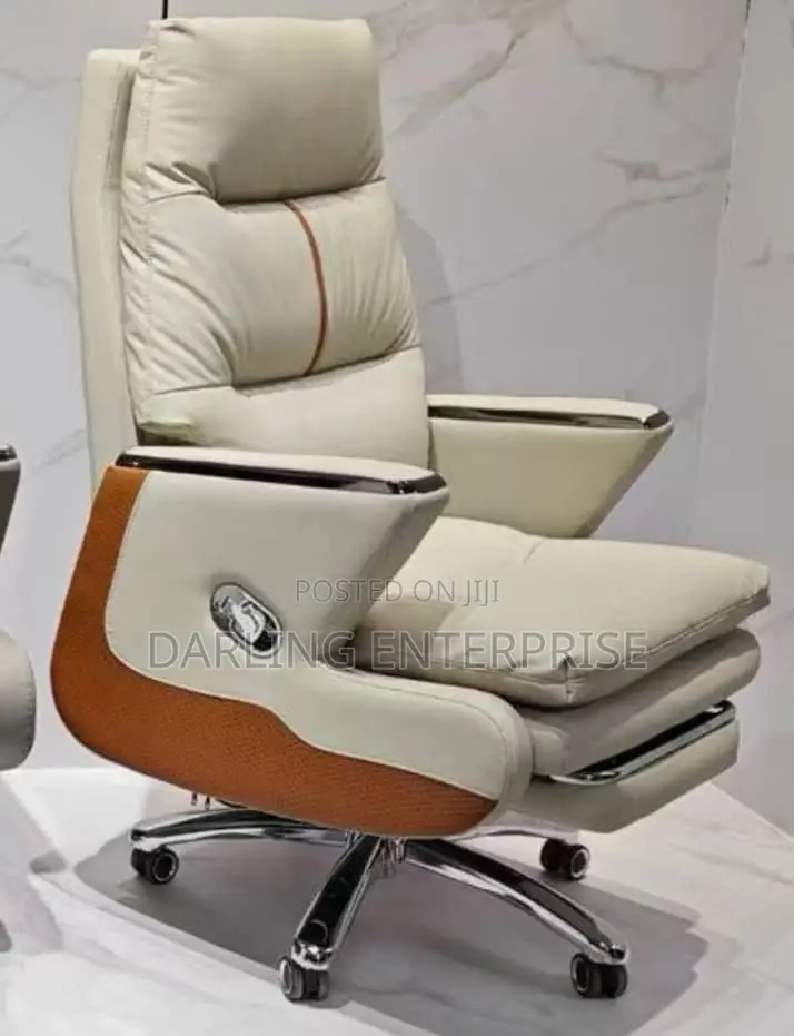 Cream COLOUR Exclusive Office Chair