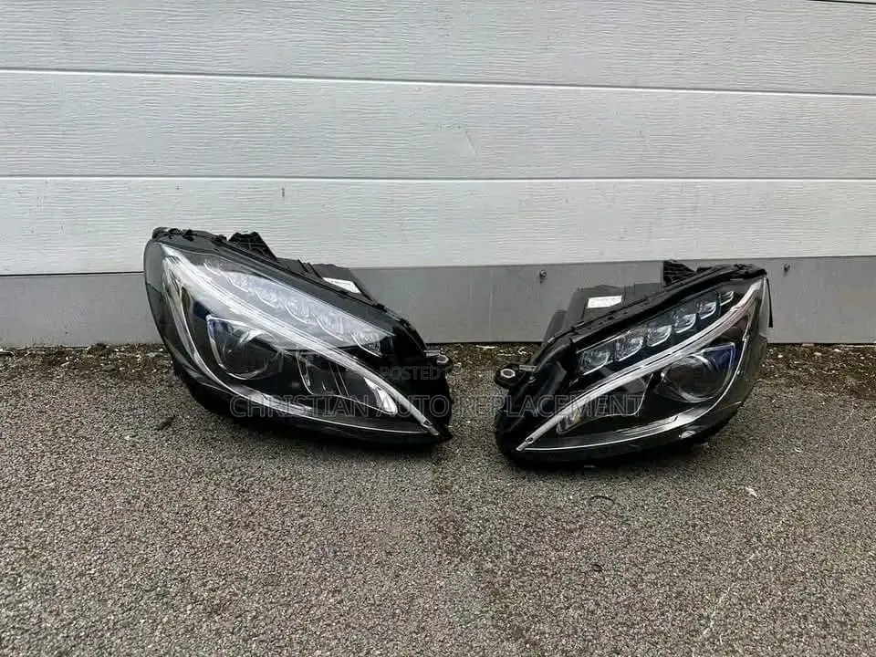Original Tokunbo Mercedes-Benz C400 2018–2020 Headlight Rear Light