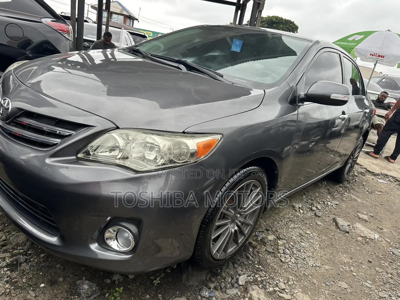 Toyota Corolla LE Special Edition 4dr Sedan (1.8L 4cyl 4A) 2013 Gray
