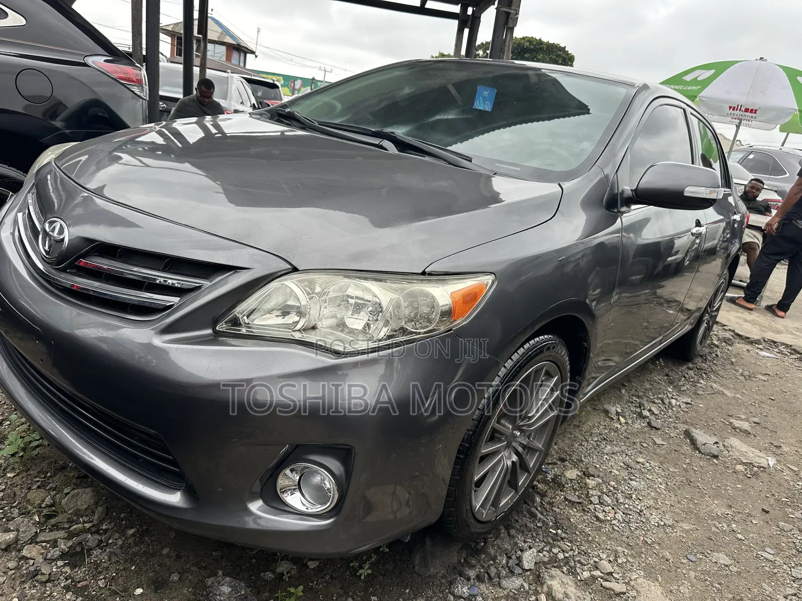 Toyota Corolla LE Special Edition 4dr Sedan (1.8L 4cyl 4A) 2013 Gray