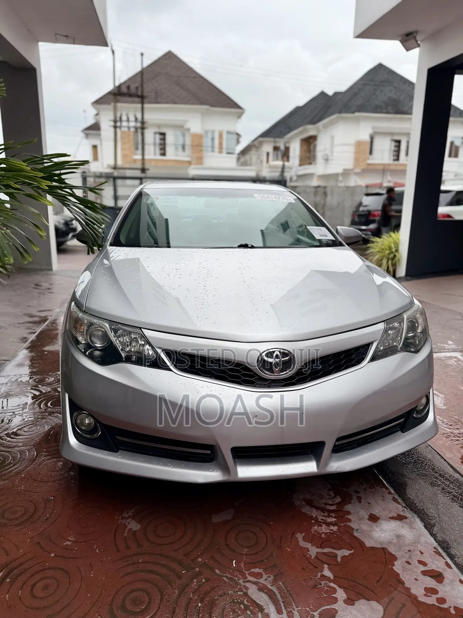 Toyota Camry SE Sport 4dr Sedan (2.5L 4cyl 6A) 2014 Silver