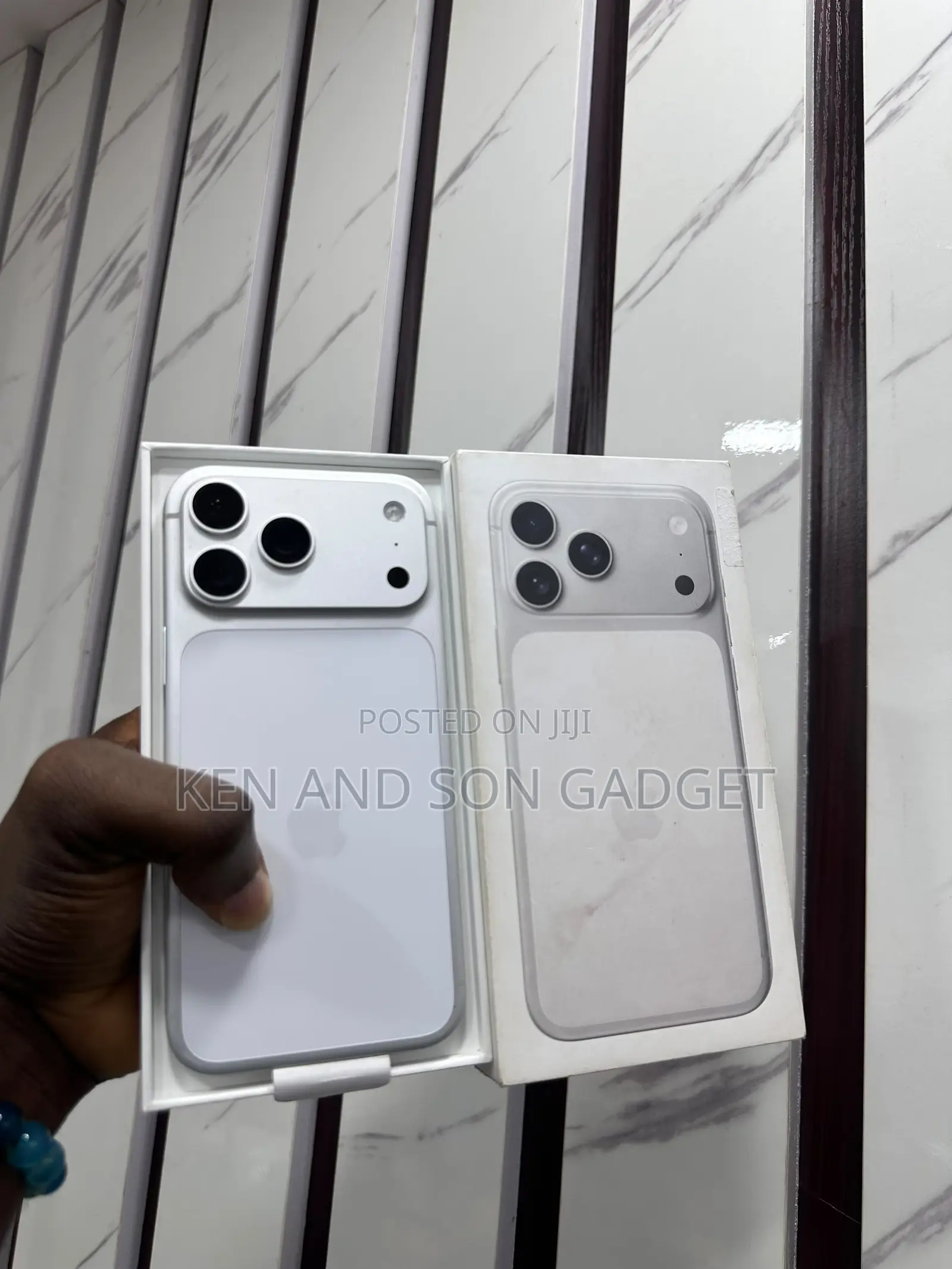 New Apple iPhone 17 Pro Max 256 GB Silver