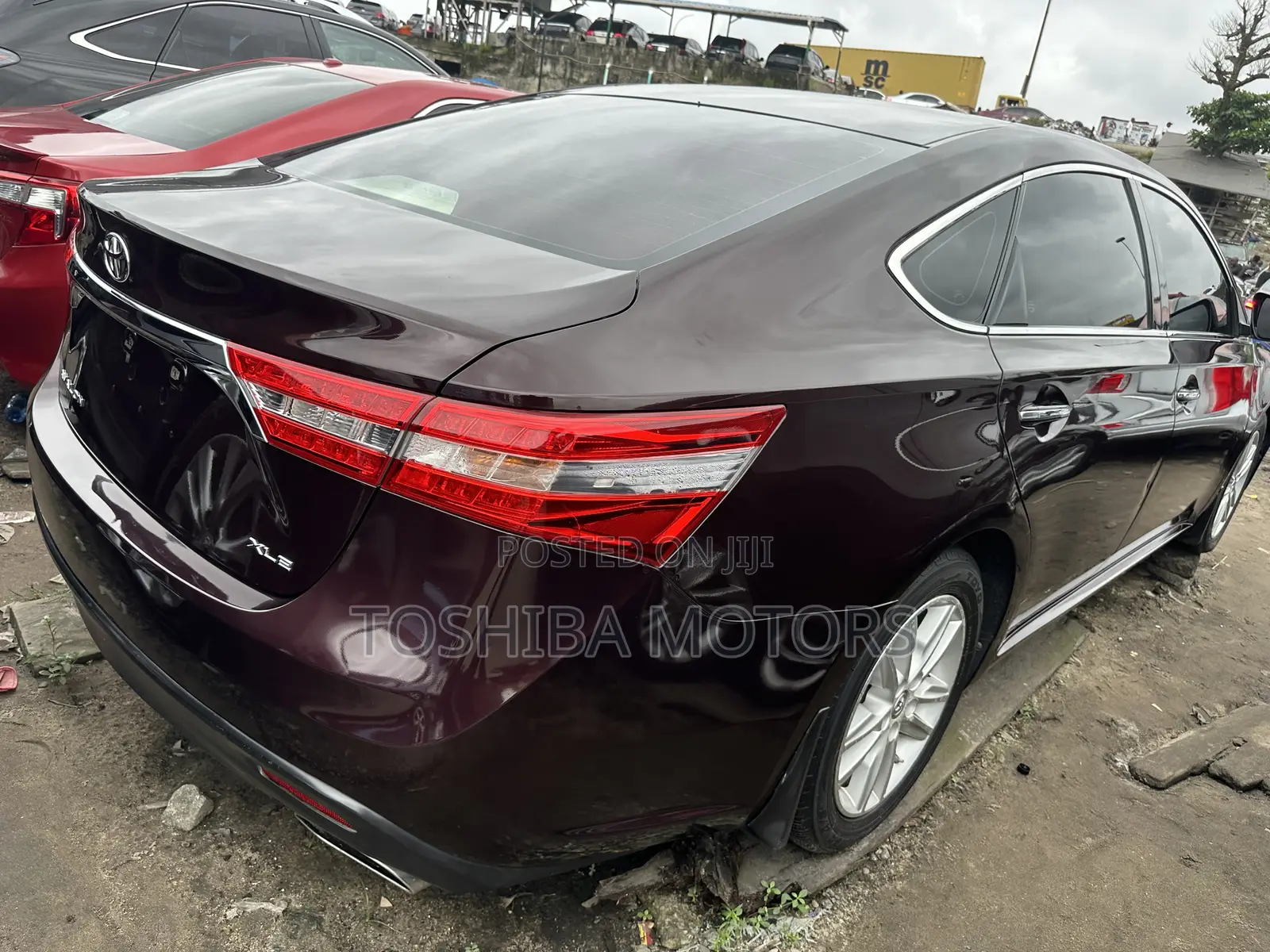 Toyota Avalon Limited 4dr Sedan (3.5L 6cyl 6A) 2014 Red