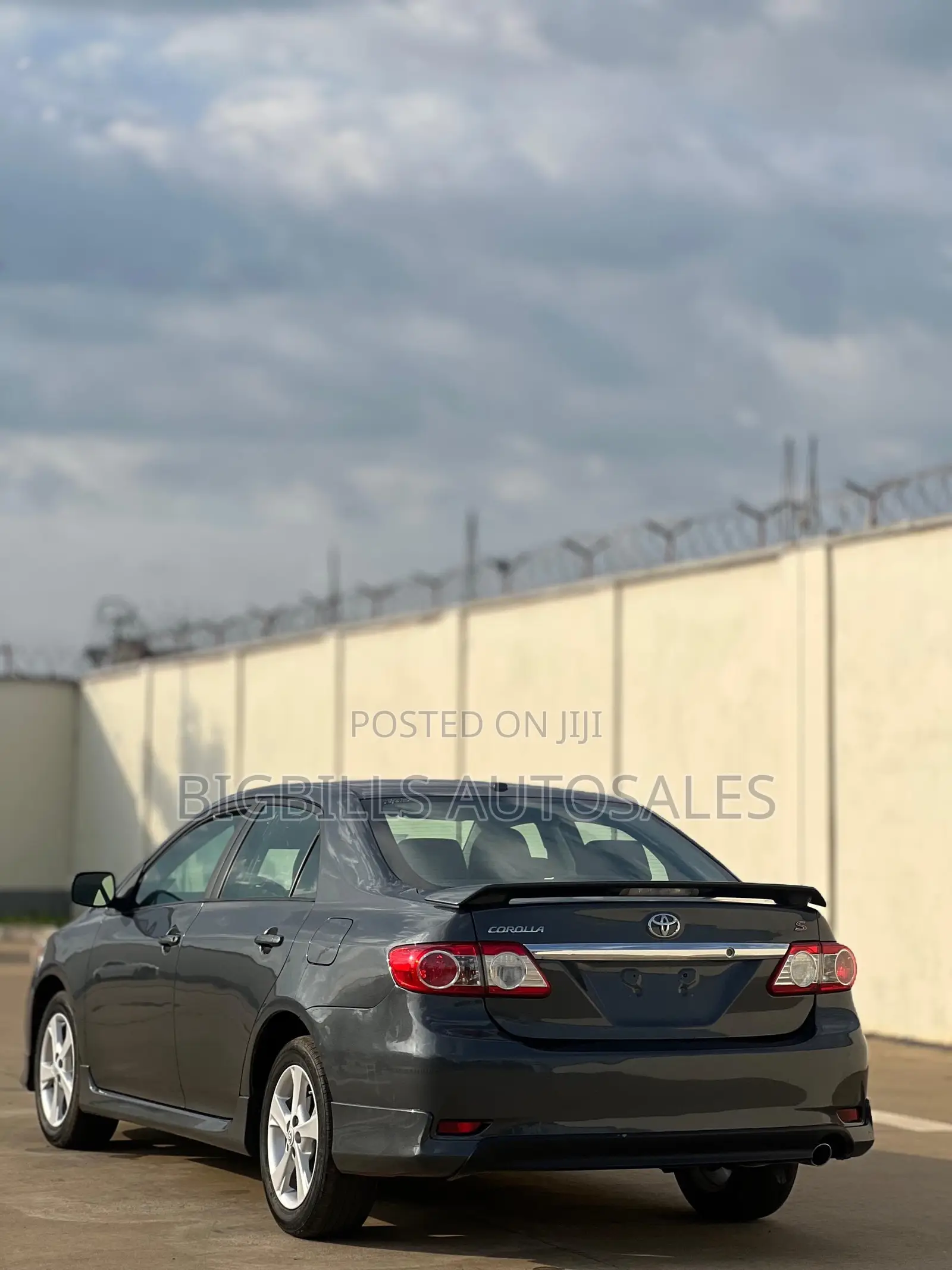 Toyota Corolla S 4dr Sedan (1.8L 4cyl 4A) 2013 Gray