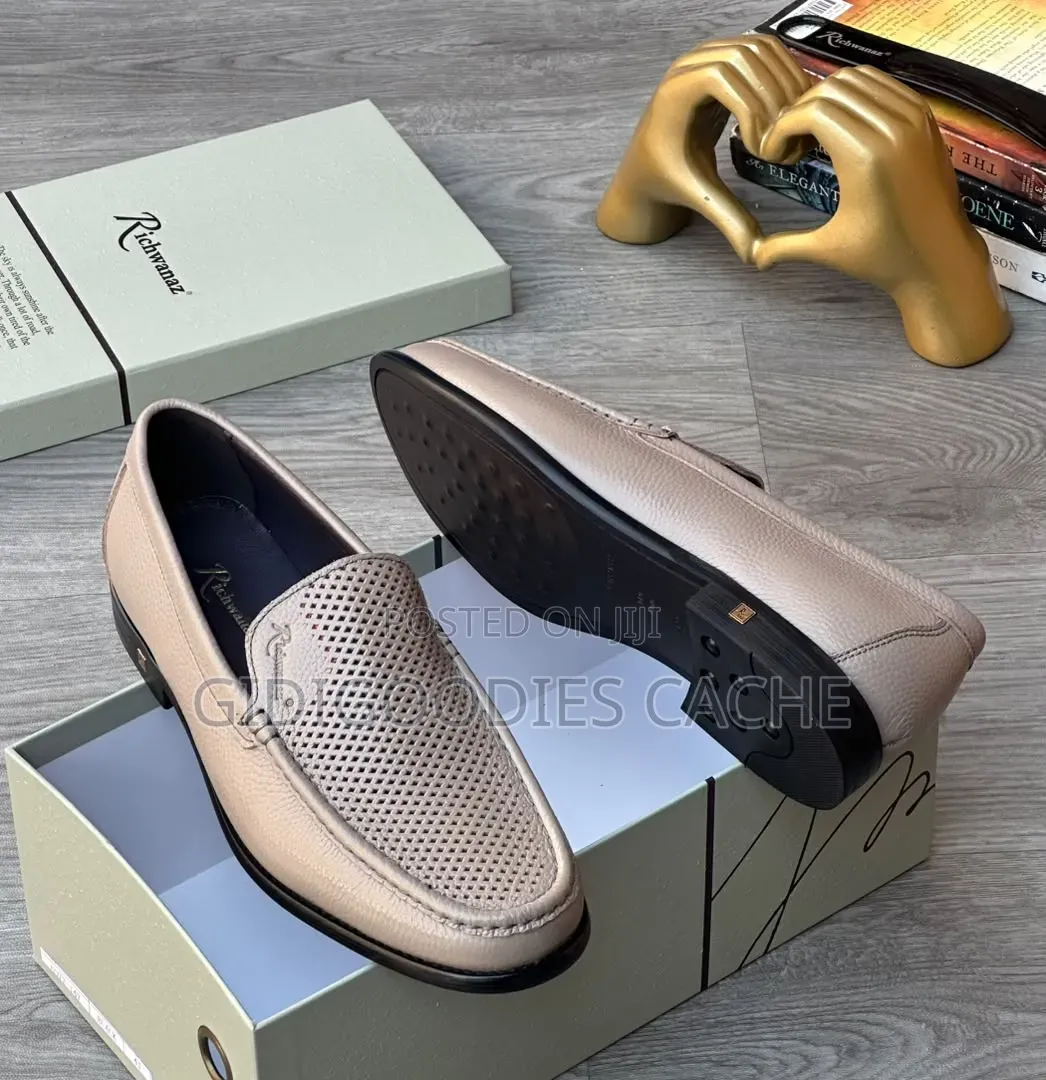 Richwanaz Men's Perforated Leather Loafers