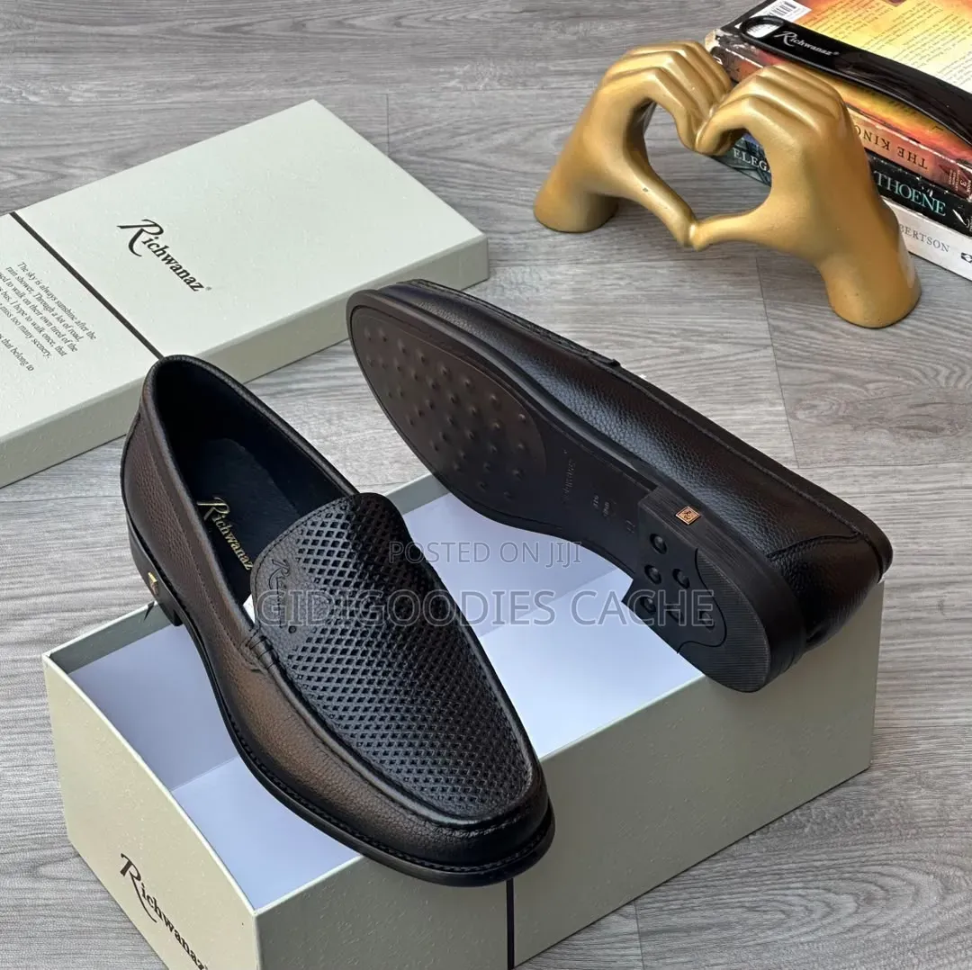Richwanaz Men's Perforated Leather Loafers