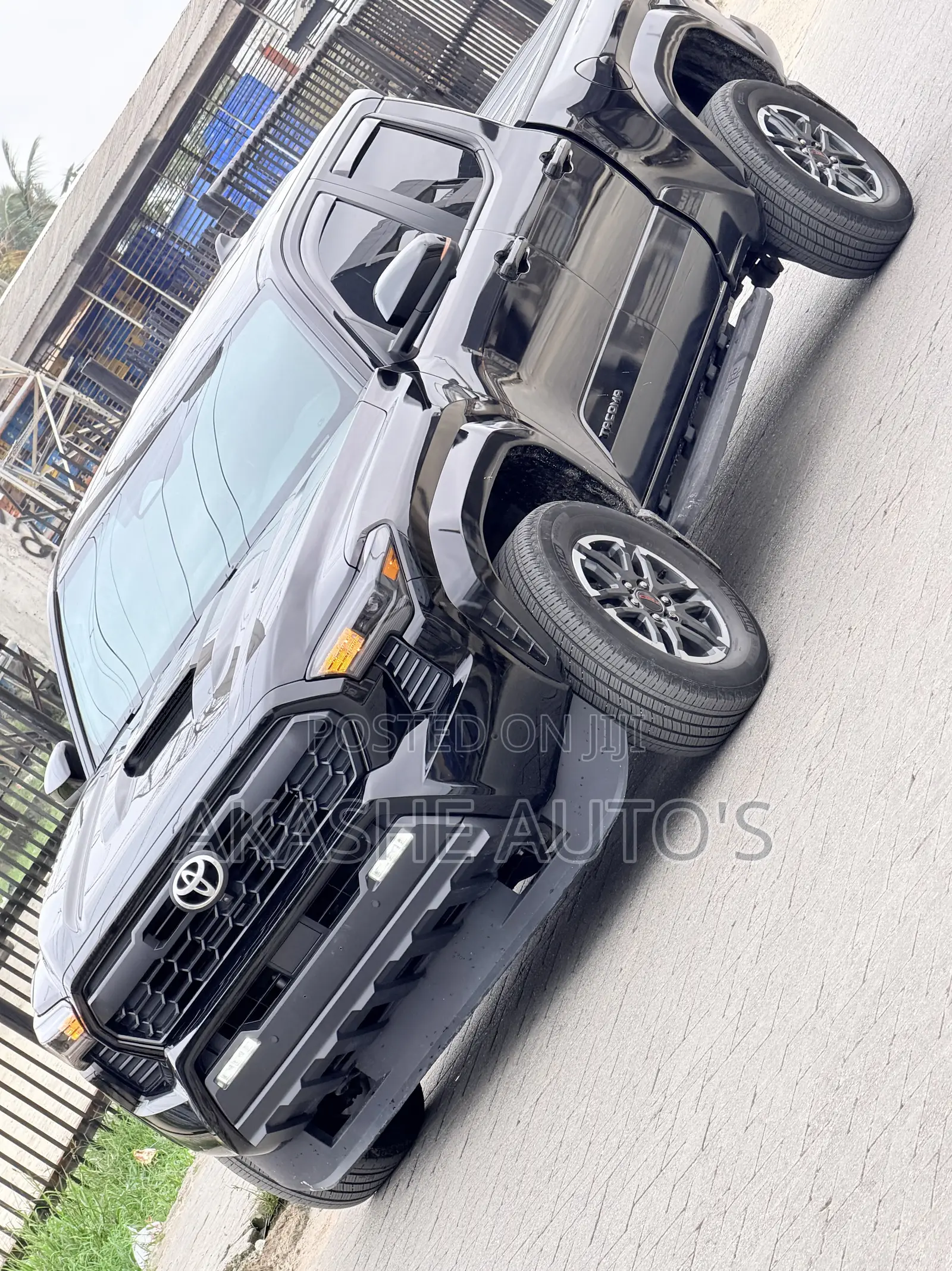 Toyota Tacoma TRD Sport Double Cab 4WD 5.0 ft. SB (Automatic) 2025