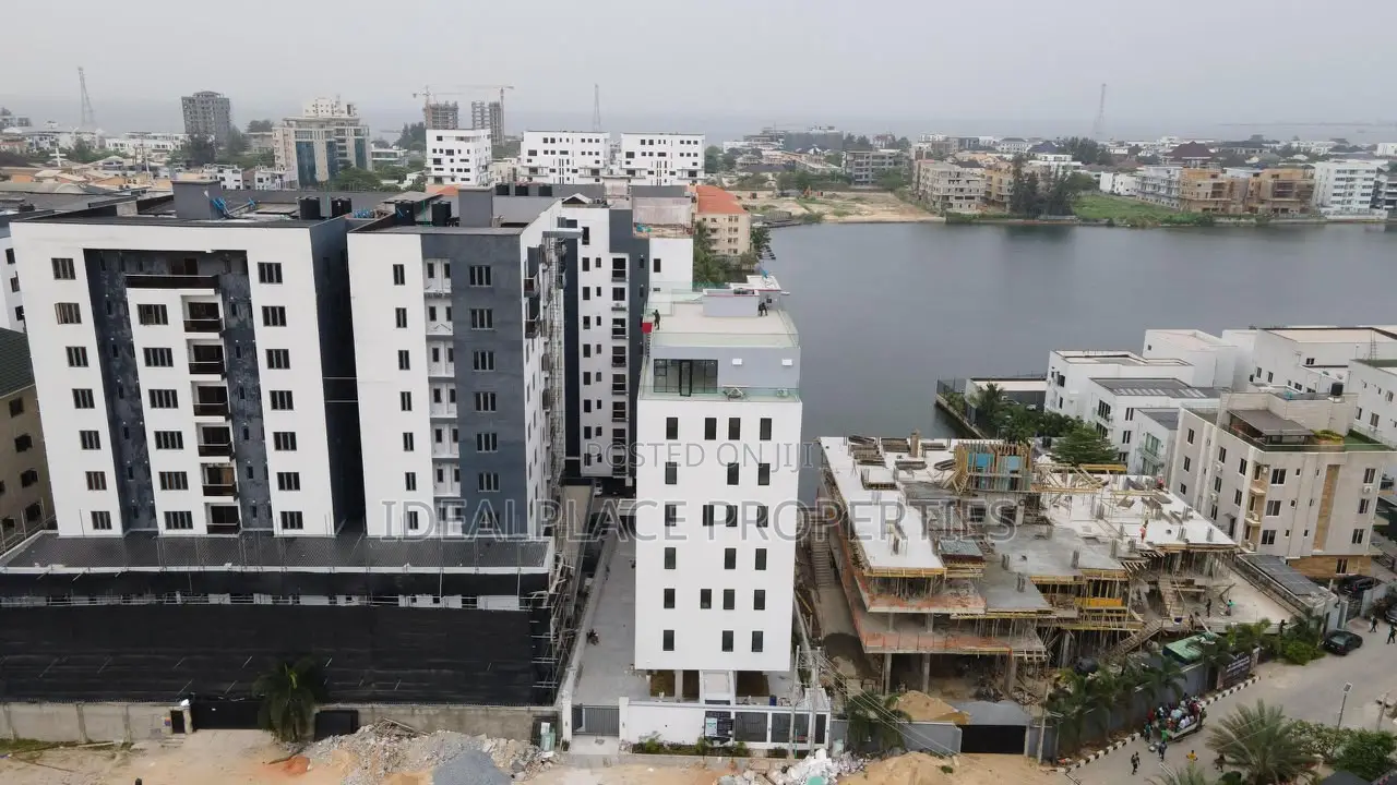 4bdrm Maisonette in Banana Island for sale