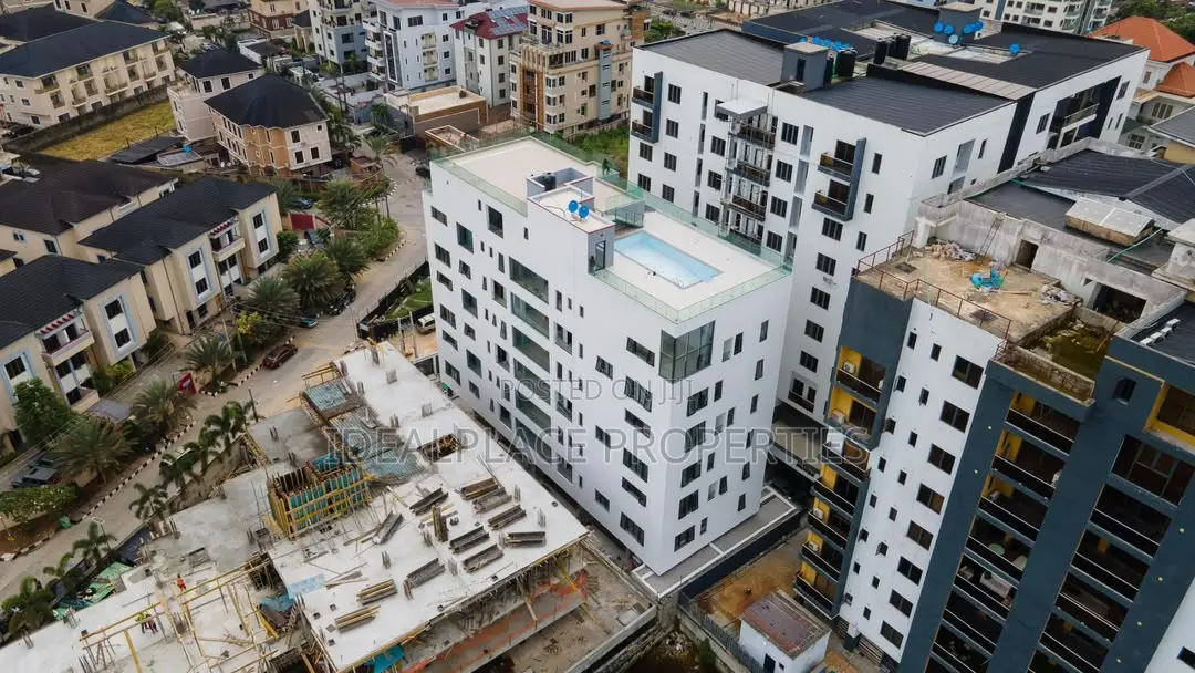 4bdrm Maisonette in Banana Island for sale