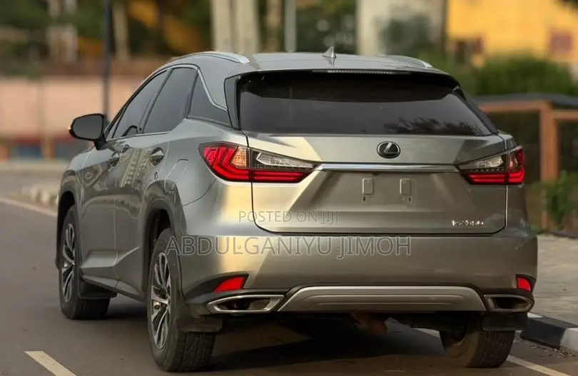 Lexus RX 2022