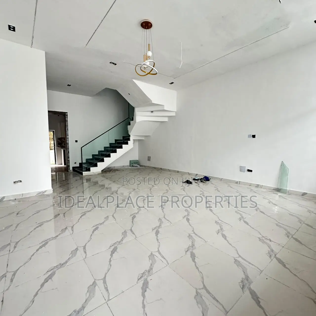 4bdrm Duplex in Sangotedo for sale