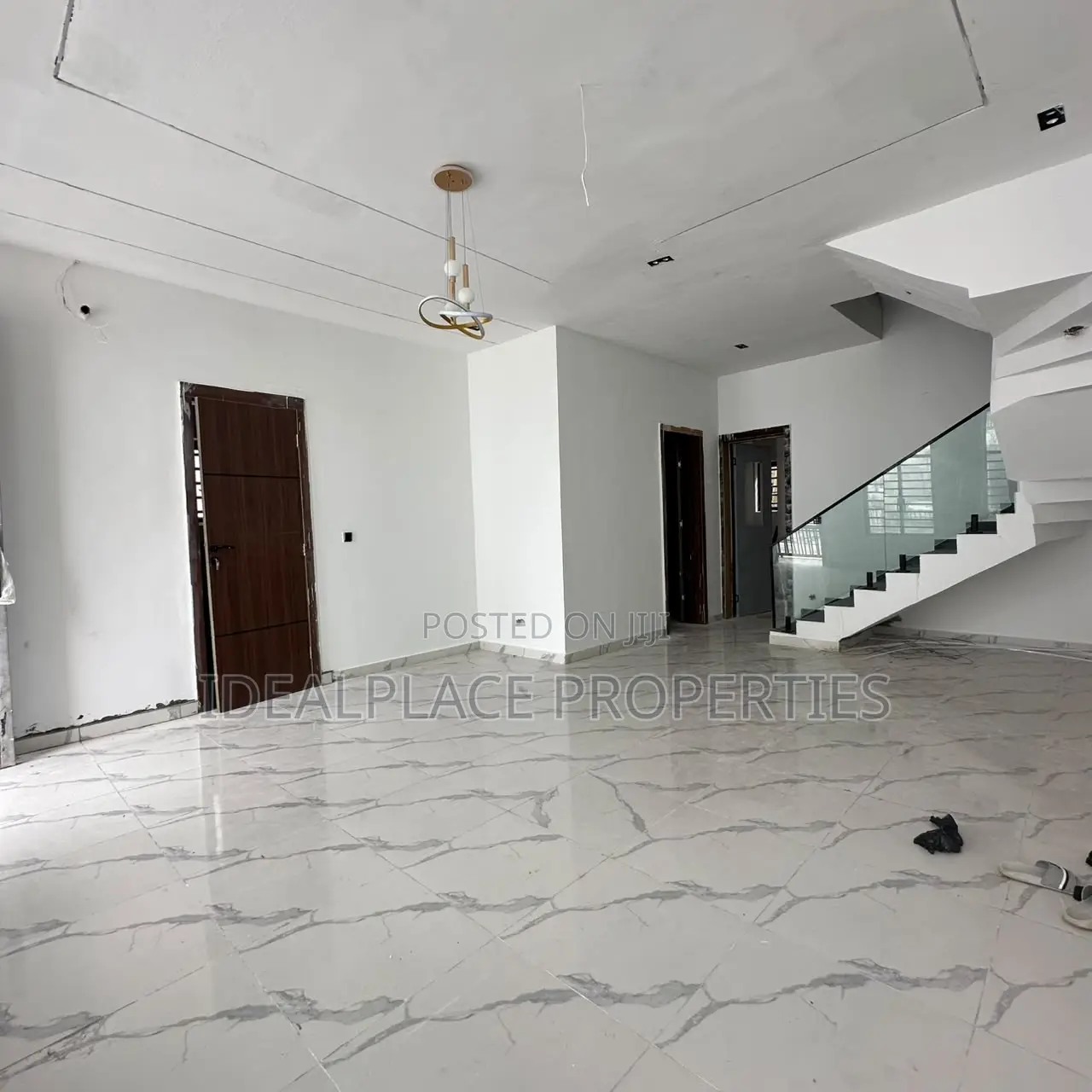 4bdrm Duplex in Sangotedo for sale