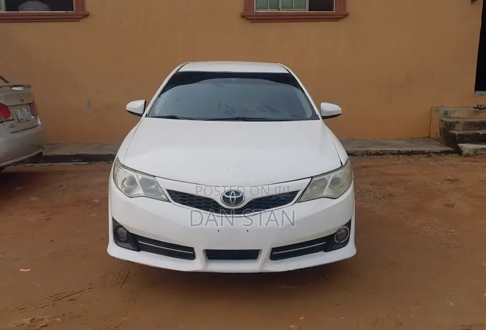 Toyota Camry 2013 White