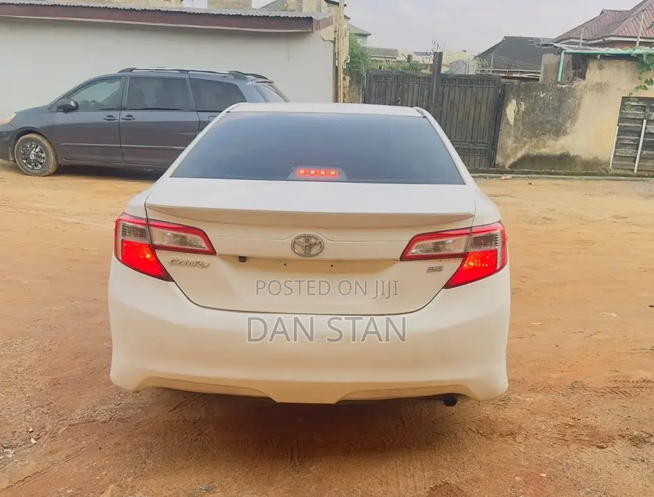 Toyota Camry 2013 White