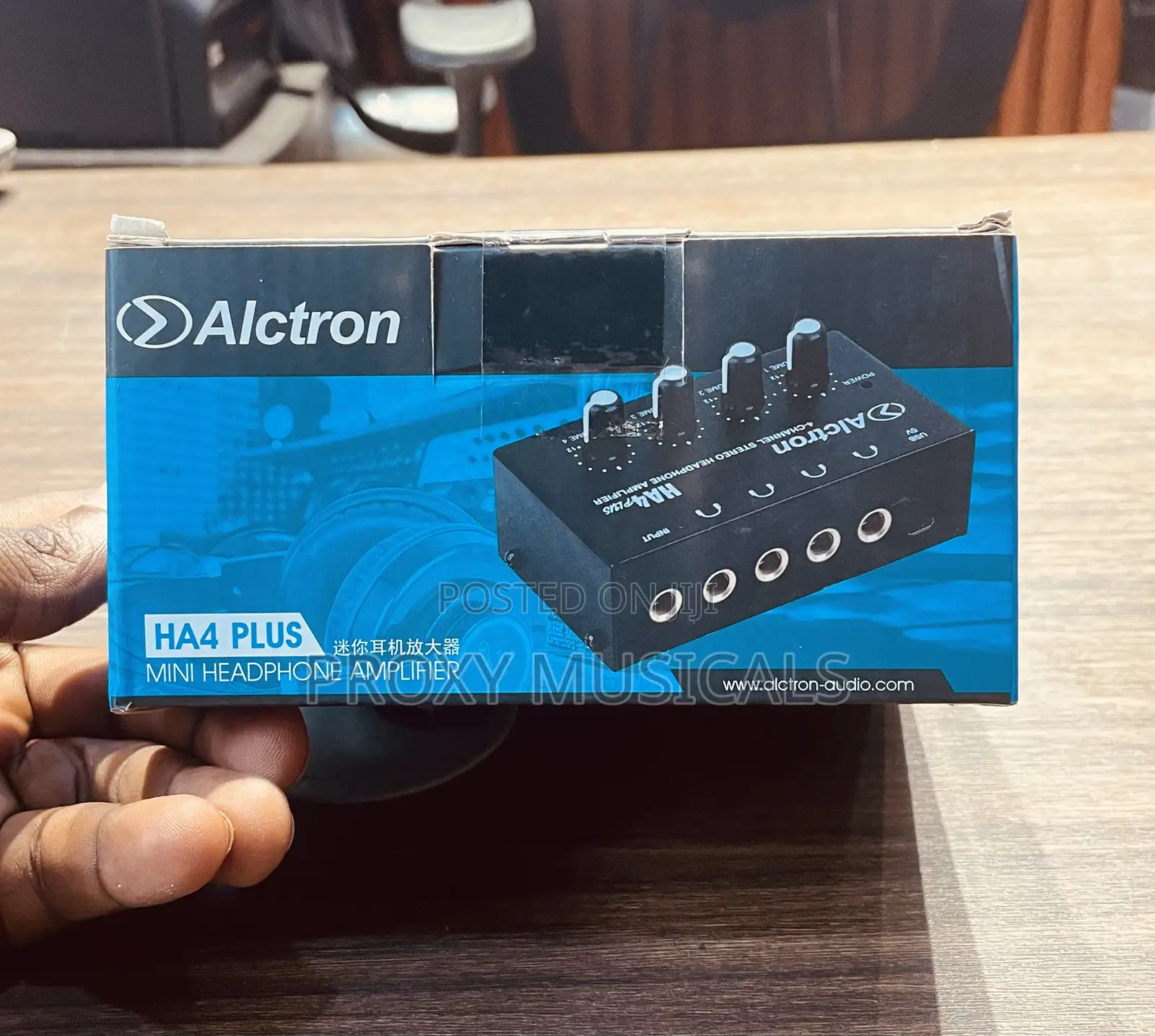 Alctron Headphone Amplifier HA4 Plus