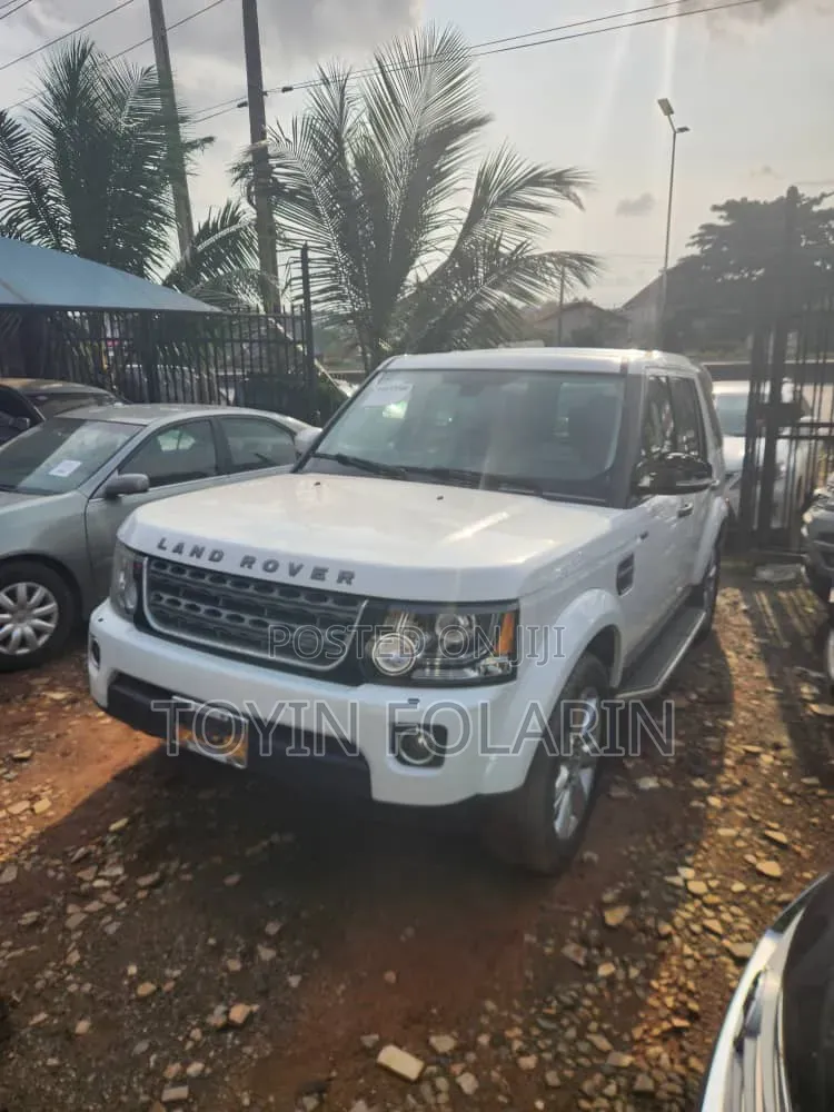 Land Rover Lr4 4dr SUV 4WD (3.0L 6cyl S/C 8A) 2014 White