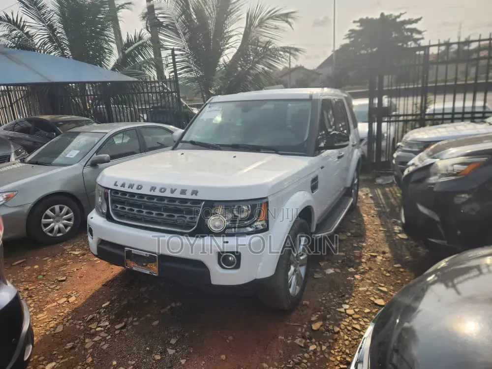 Land Rover Lr4 4dr SUV 4WD (3.0L 6cyl S/C 8A) 2014 White