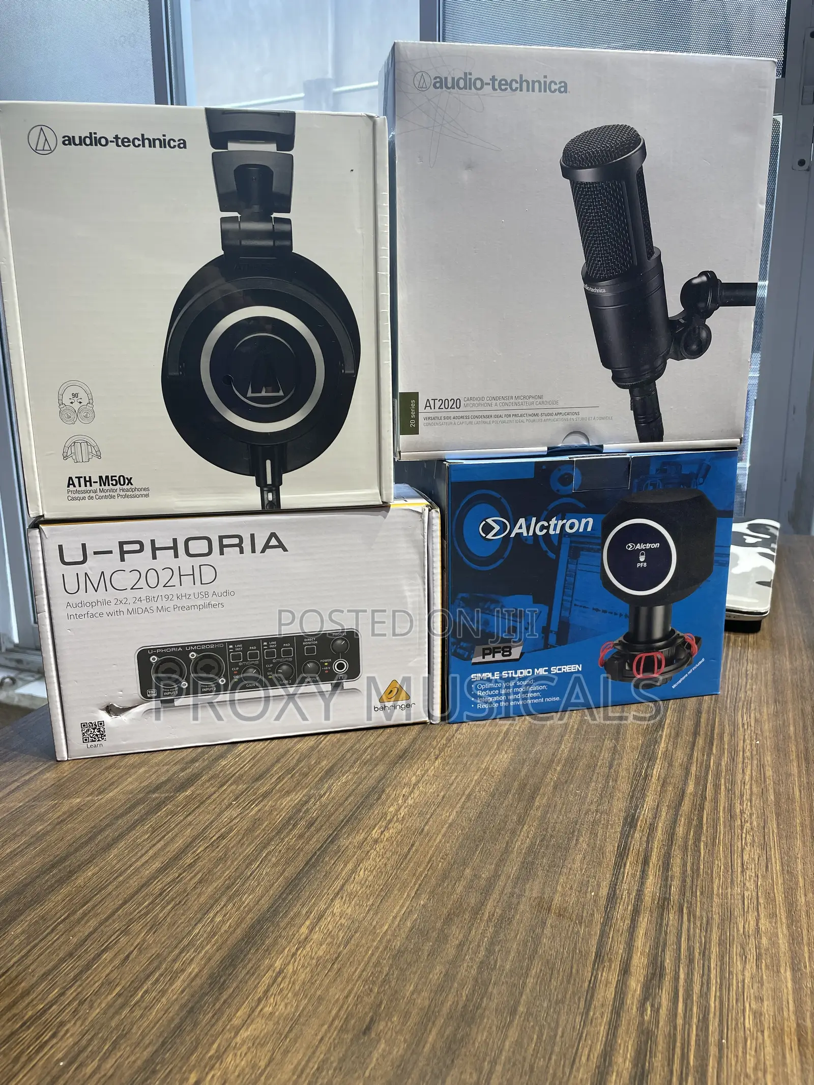 ATH M50x Headphone, Behringer UMC202HD, AT2020 Mic Alctron Pop Filte