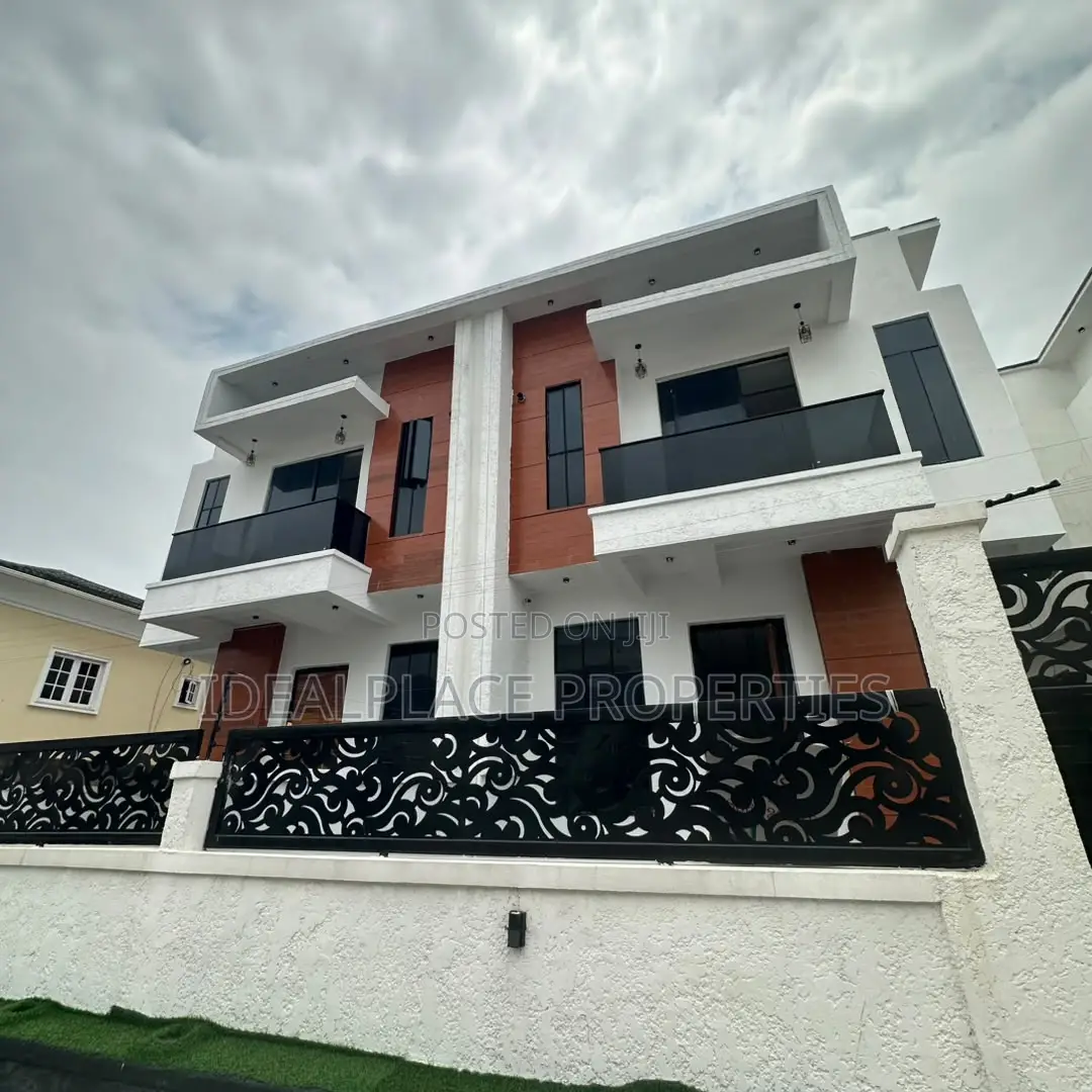 4bdrm Duplex in Sangotedo for sale