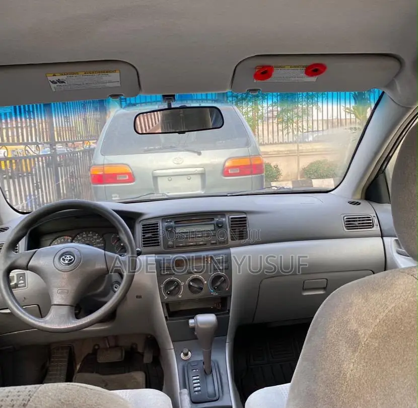 Toyota Corolla LE 2006 Gray