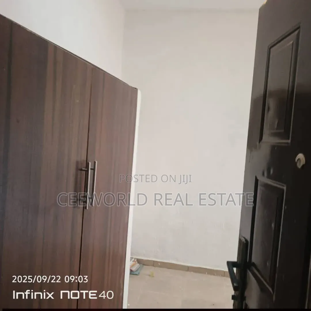 3bdrm Duplex in Oluyole Main Estate for rent