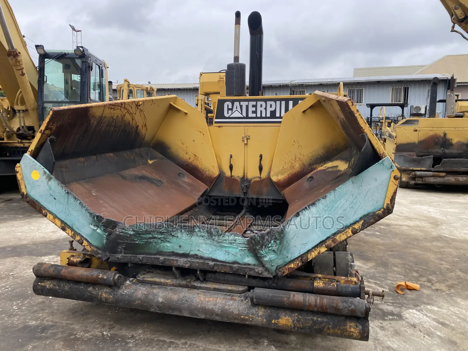 Asphalt Paver AP-800D