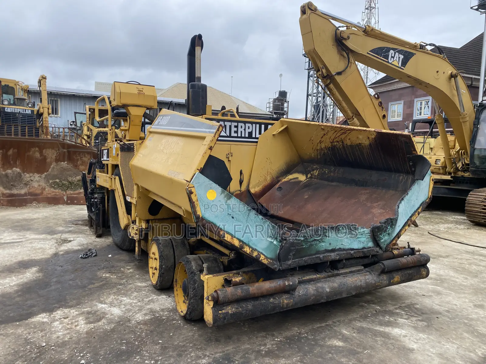 Asphalt Paver AP-800D