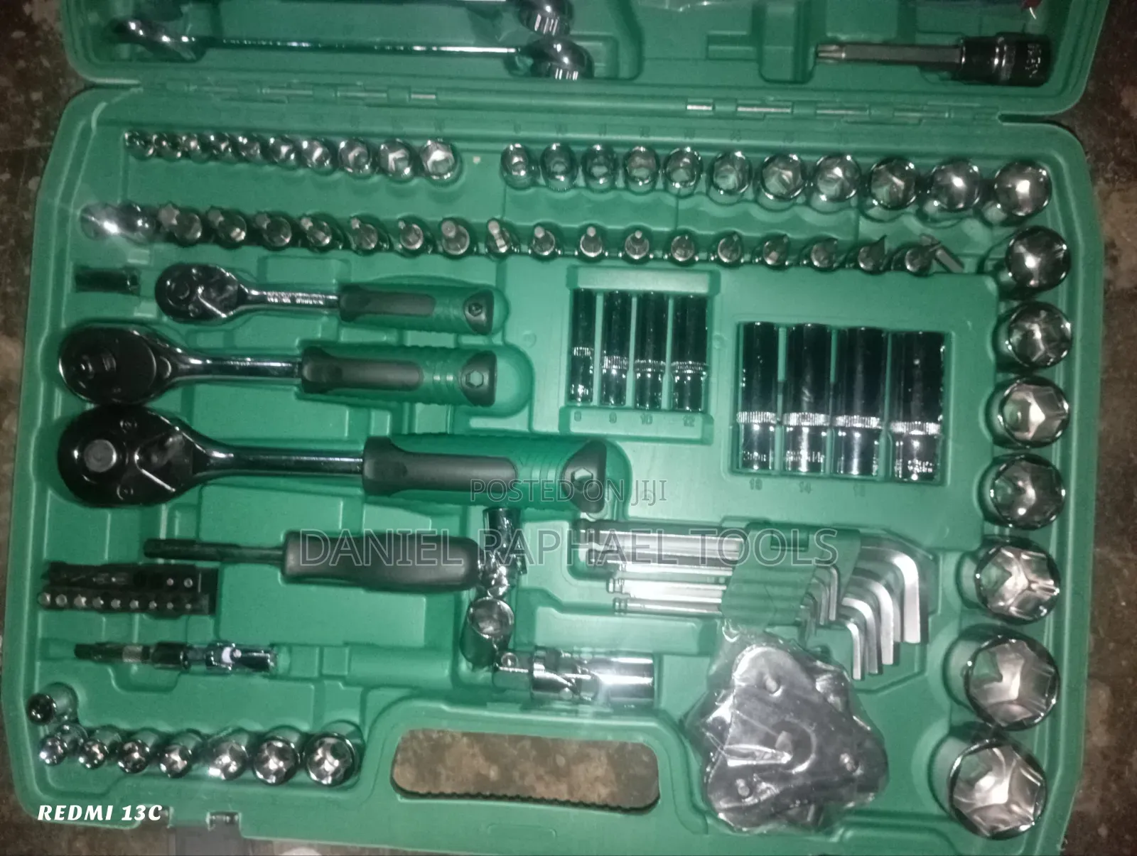 Complete Socket Tool Set With Ratchet Handle - Mechanic Tools