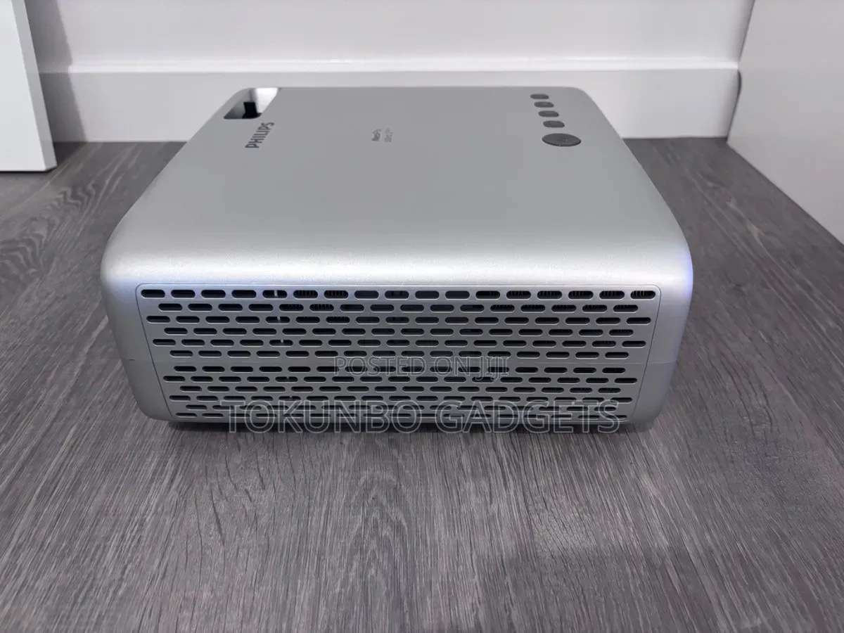 Phillips Neopix Ultra 2 TV+ Home Projector