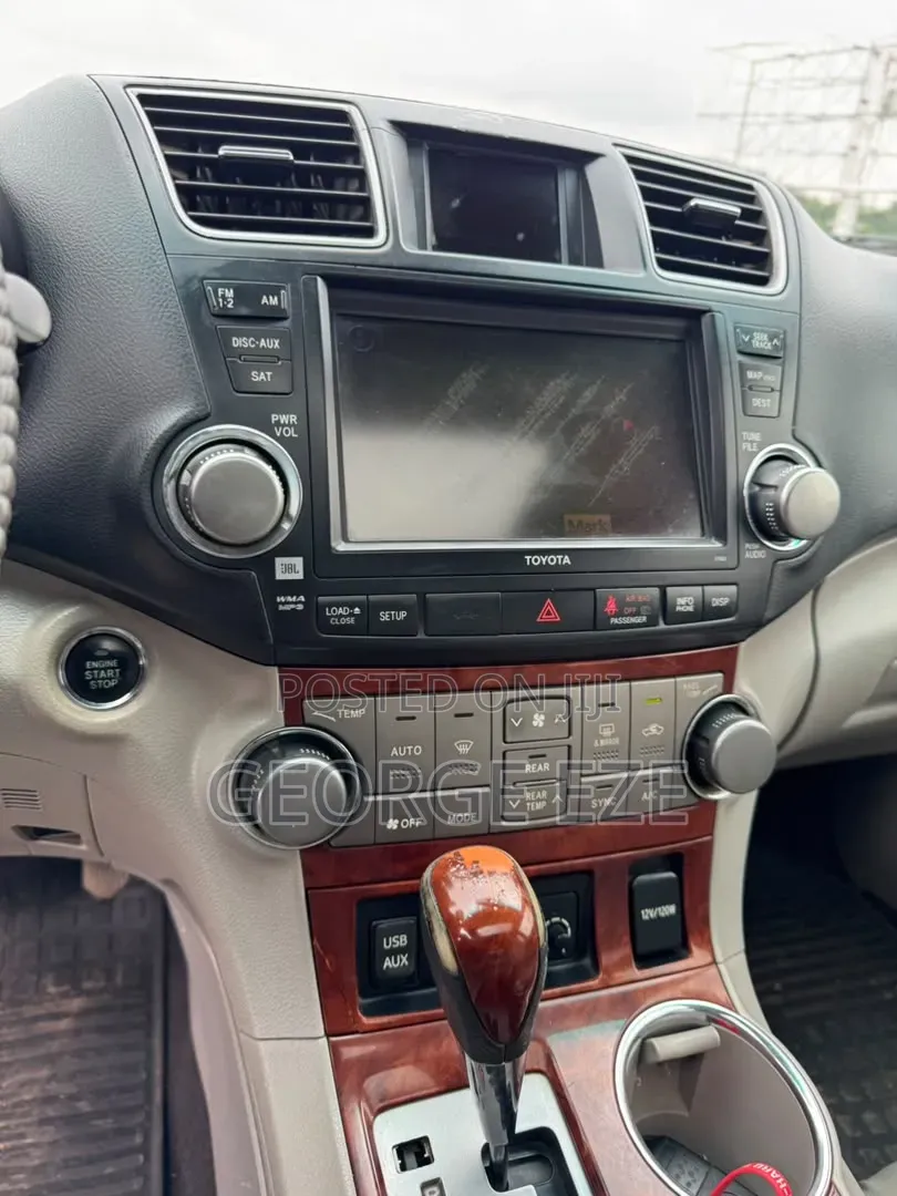 Toyota Highlander 2012 Blue