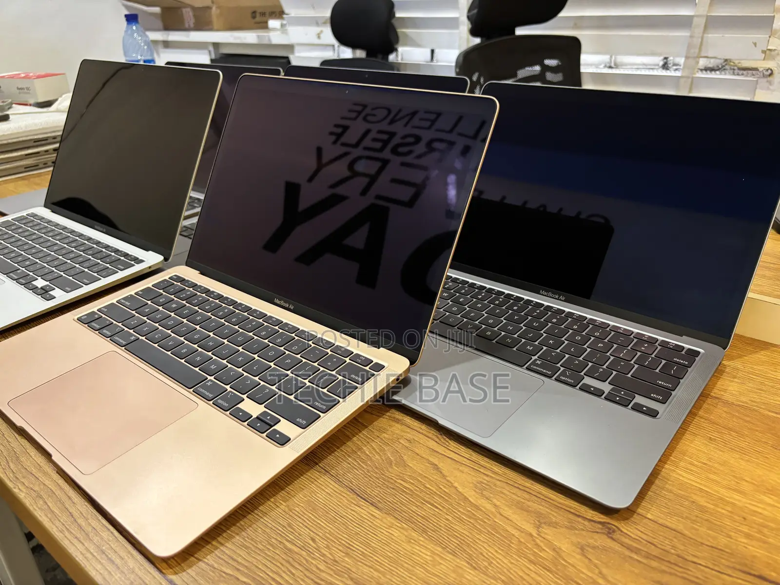 Laptop Apple MacBook Air 2020 M1 8GB Apple M1 SSD 256GB