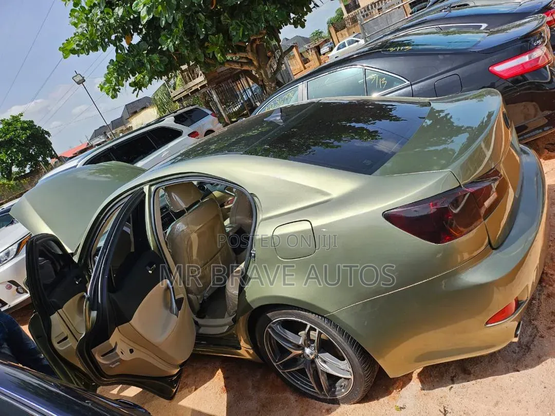 Lexus IS 2008 Green