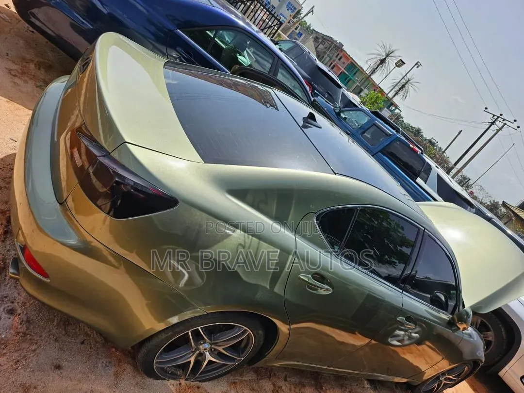 Lexus IS 2008 Green