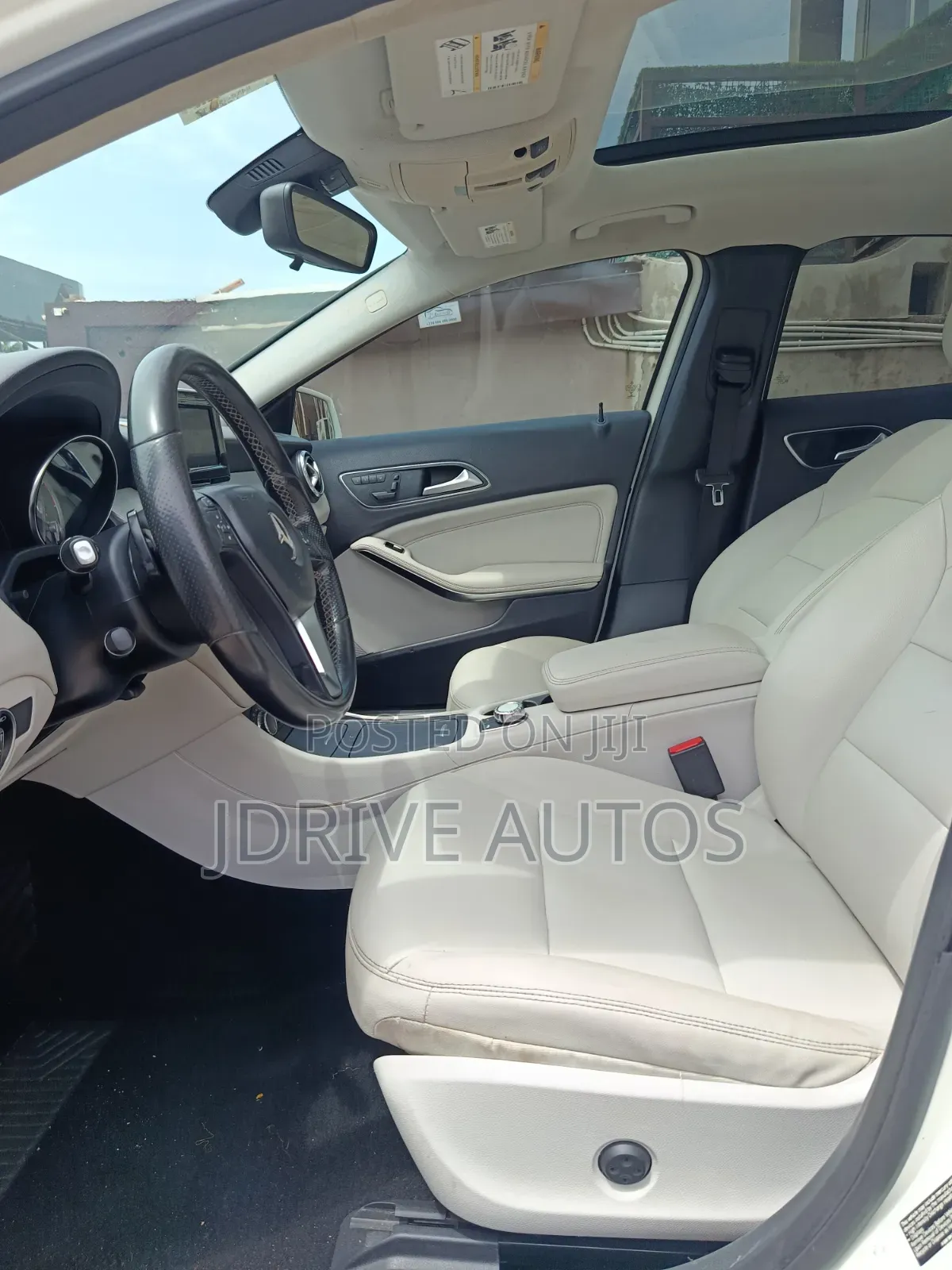 Mercedes-Benz GLA 250 2015 White
